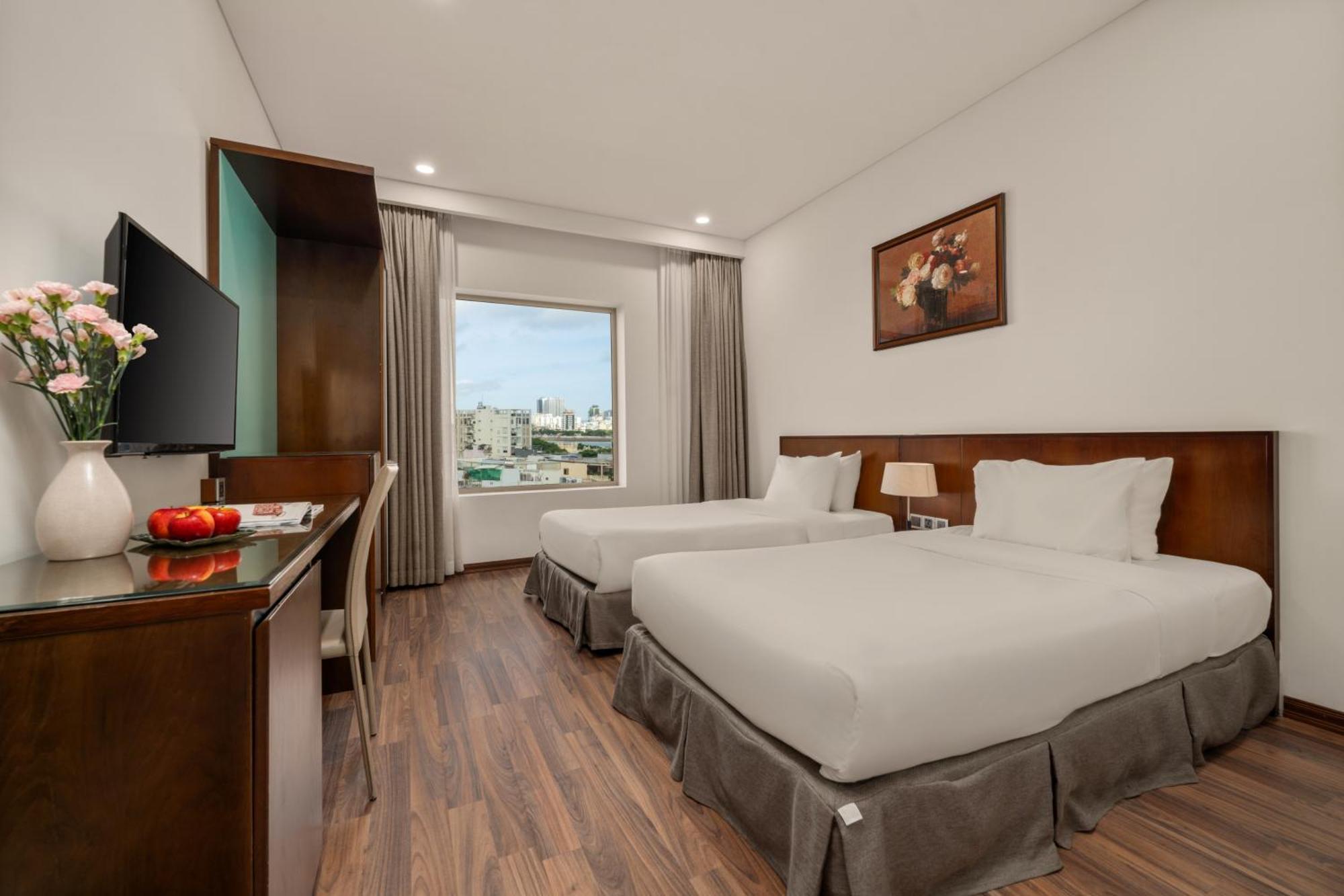 Mitisa Hotel Da Nang - Near Dragon Bridge Экстерьер фото