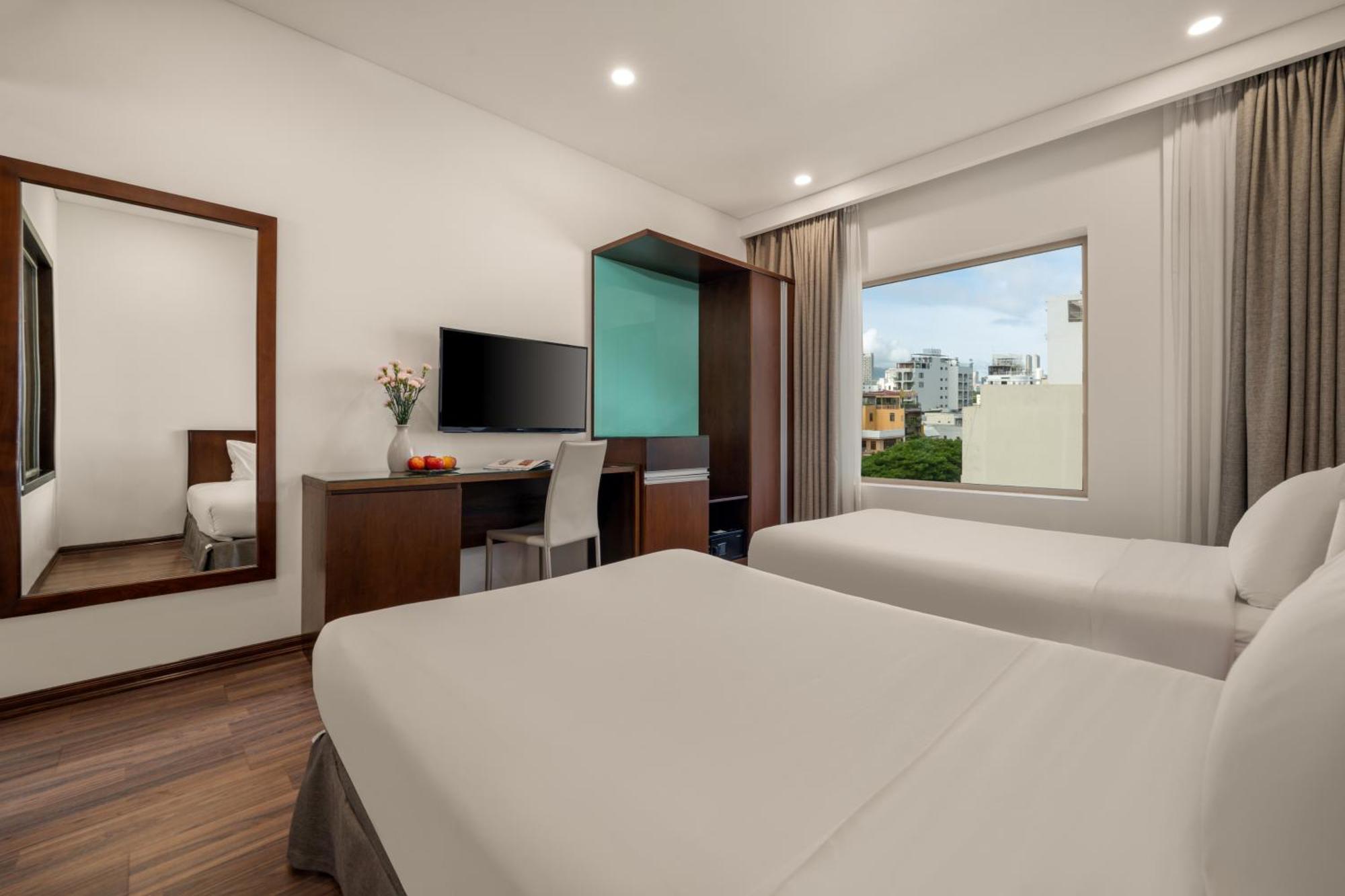 Mitisa Hotel Da Nang - Near Dragon Bridge Экстерьер фото