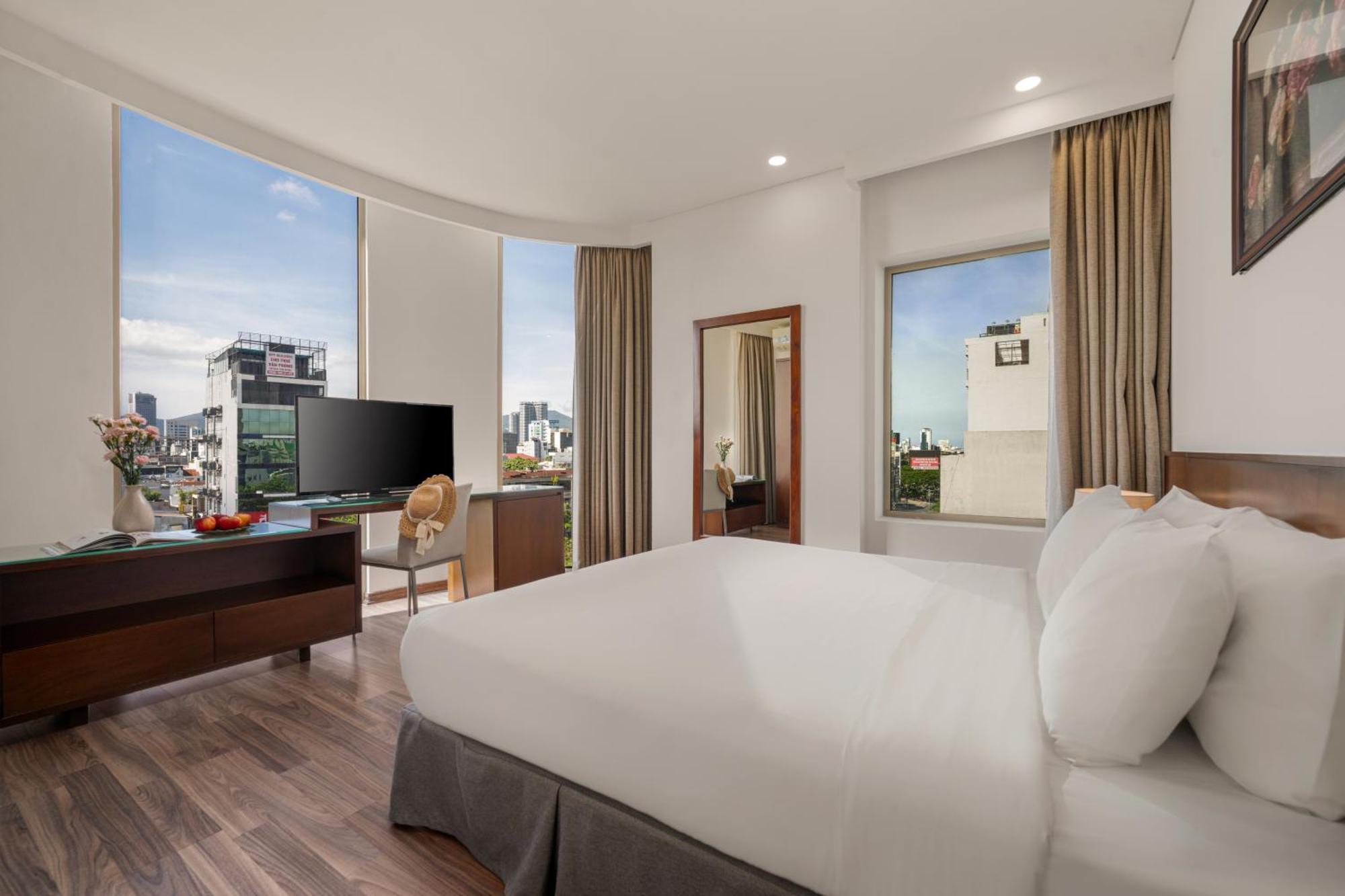 Mitisa Hotel Da Nang - Near Dragon Bridge Экстерьер фото