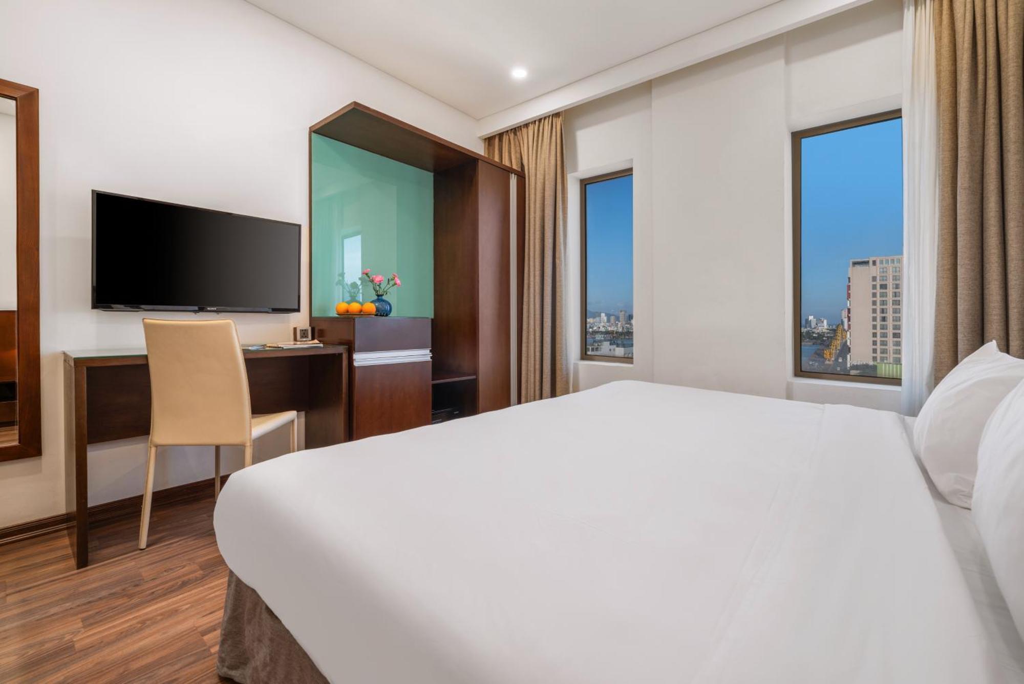 Mitisa Hotel Da Nang - Near Dragon Bridge Экстерьер фото